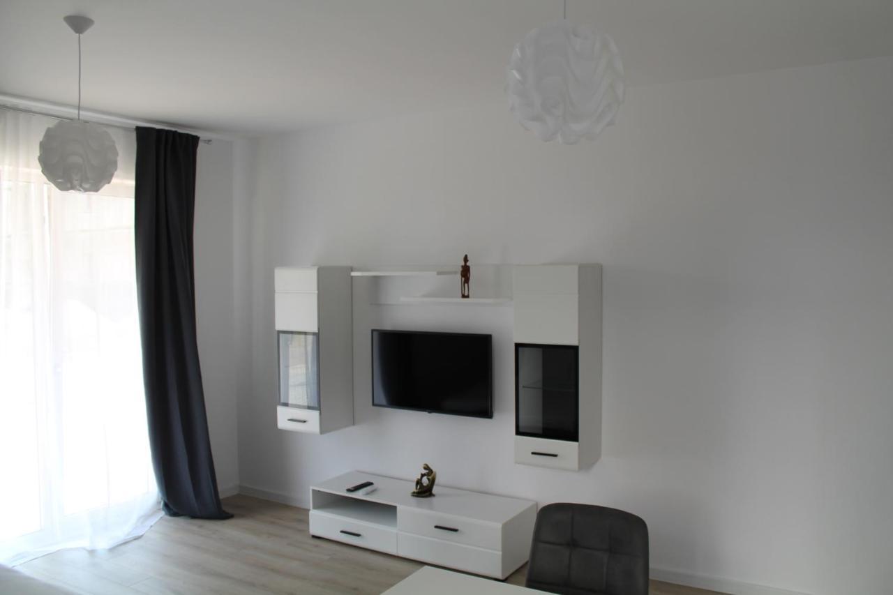 Visaj Homes Giroc 外观 照片